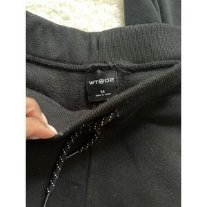 WT02 Black Fleece Lined Cuff Ankle Sweatpants size M